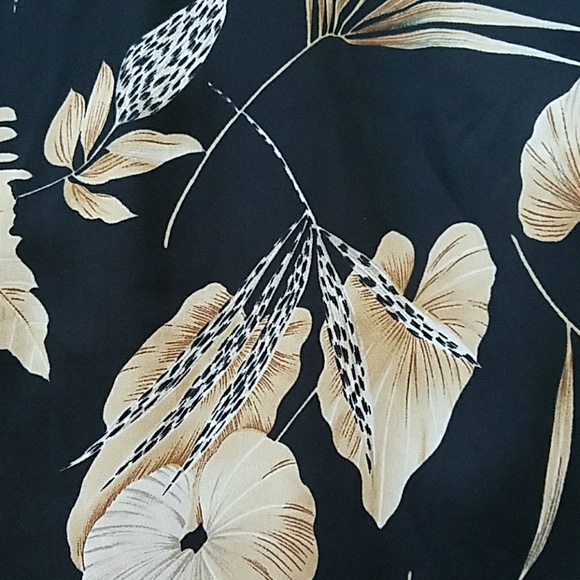 Beautiful tropical print lined skirt - Picture 6 of 8